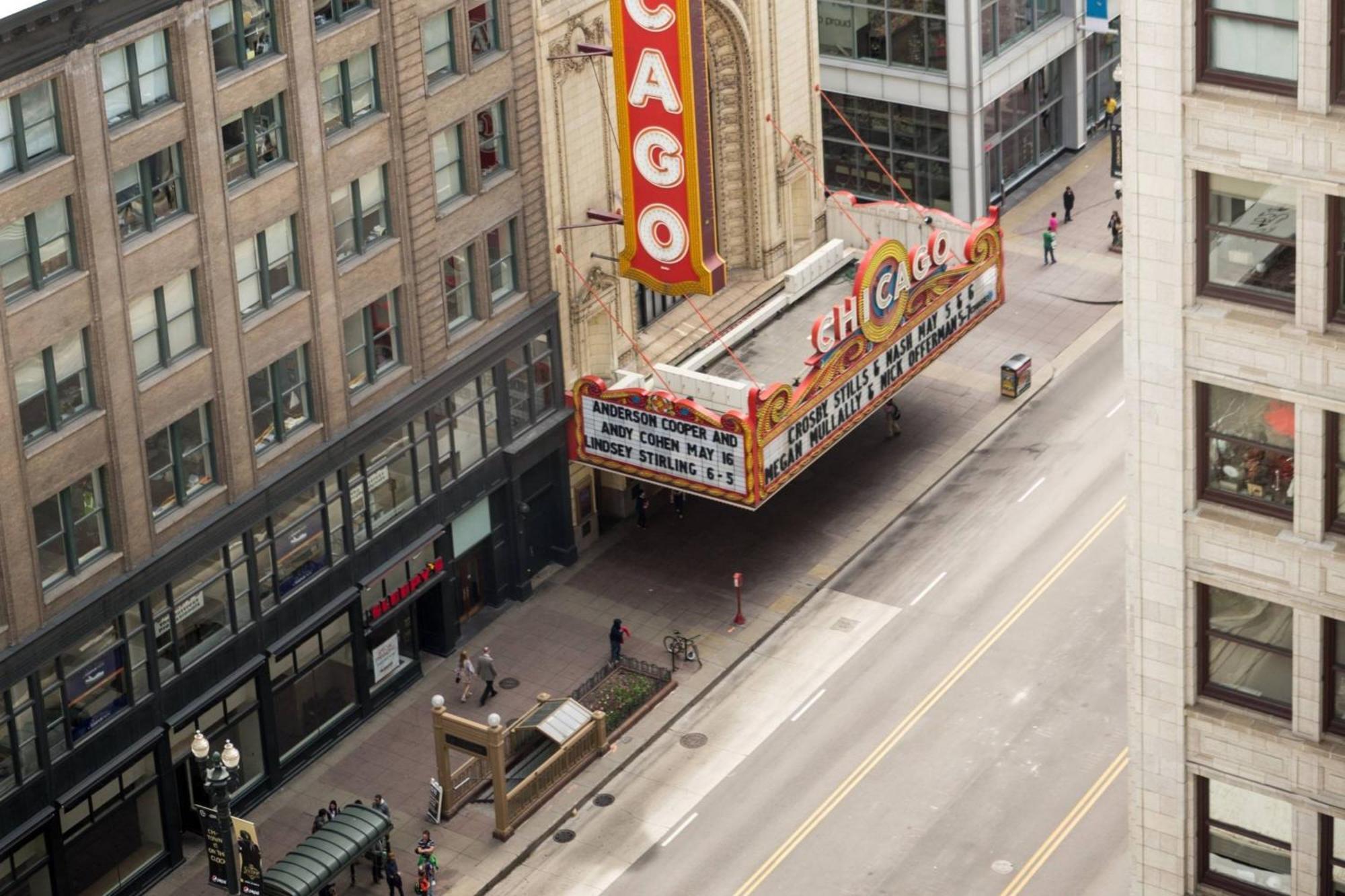 Renaissance Chicago Downtown Hotel Экстерьер фото