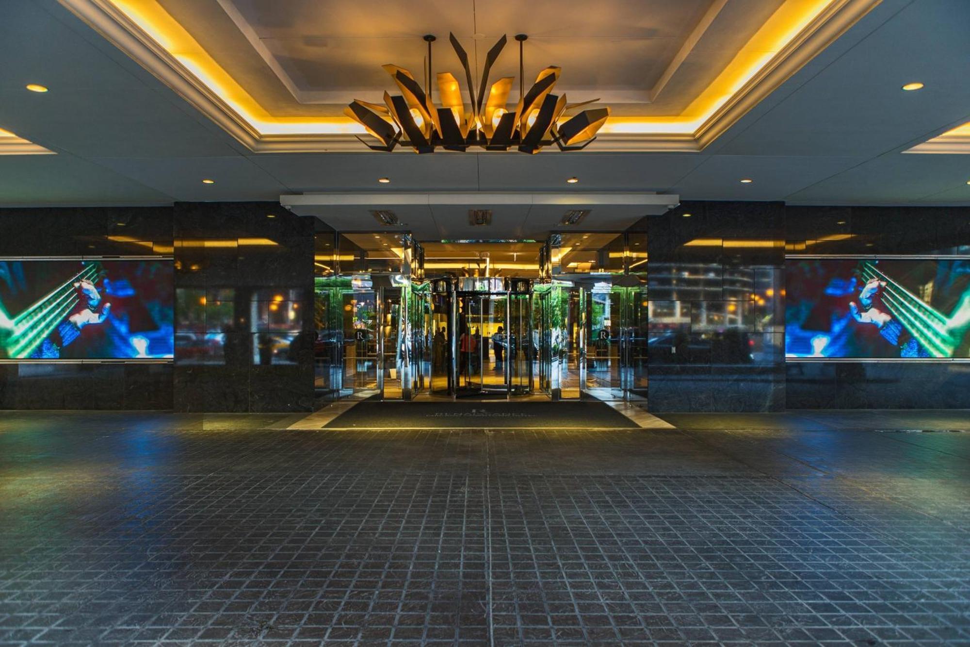 Renaissance Chicago Downtown Hotel Экстерьер фото